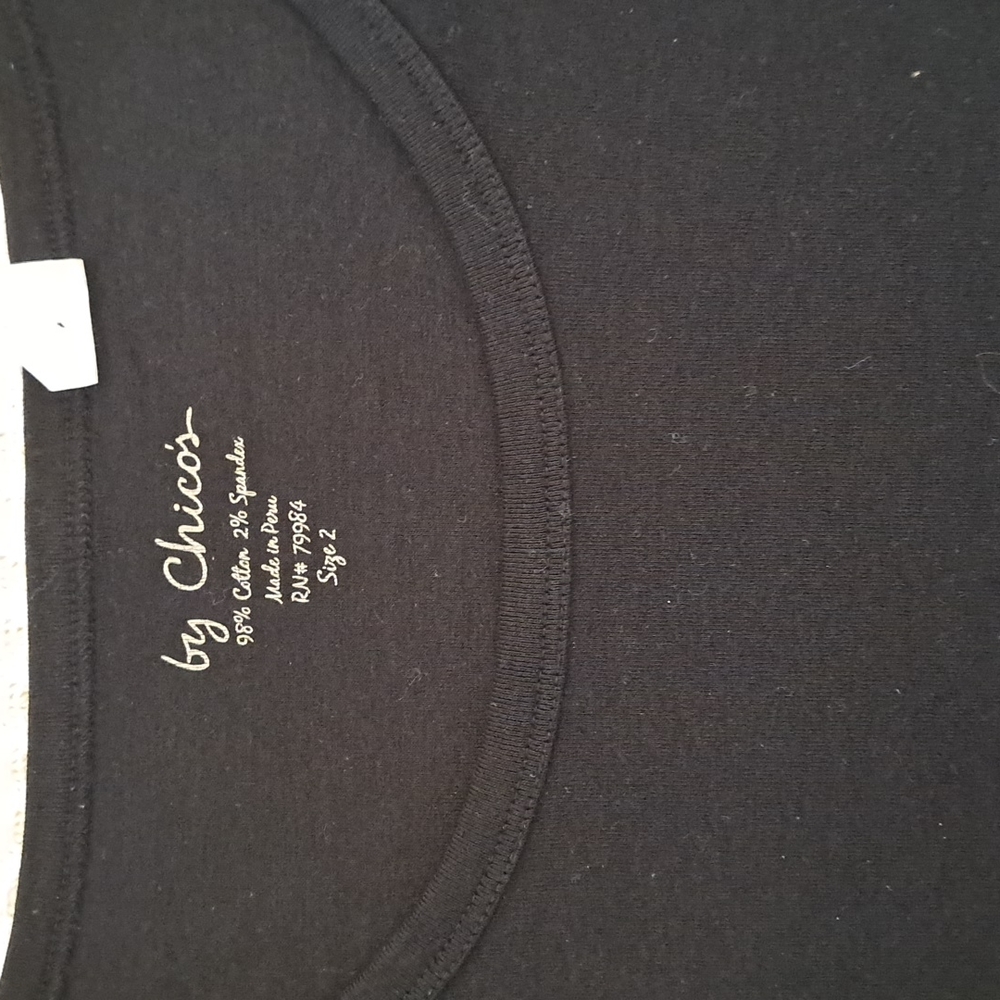 T-Shirt - Picture 3 of 3